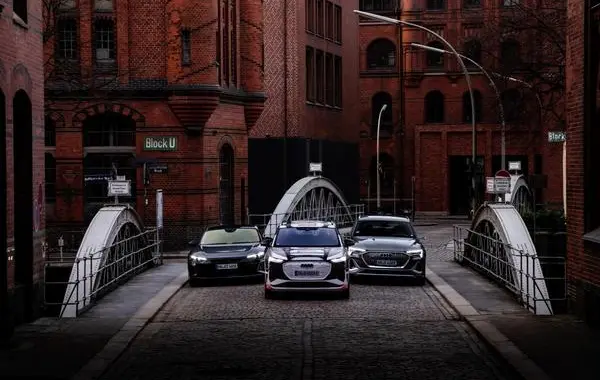 Audi Q4 e-tron-1