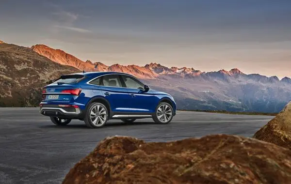 Audi Q5 II Sportback (FY, facelift 2020)-6