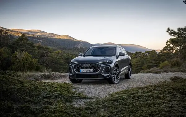 Audi Q5 III (GU)-0