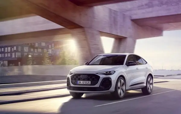 Audi Q5 III Sportback (GU)-4
