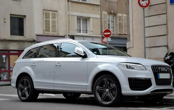 Audi Q7 (Typ 4L, facelift 2009)-6