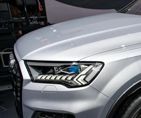 Audi Q7 (Typ 4M, facelift 2019)-4