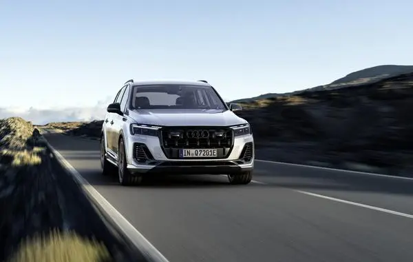 Audi Q7 (Typ 4M, facelift 2024)-4