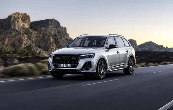 Audi Q7 (Typ 4M, facelift 2024)-6