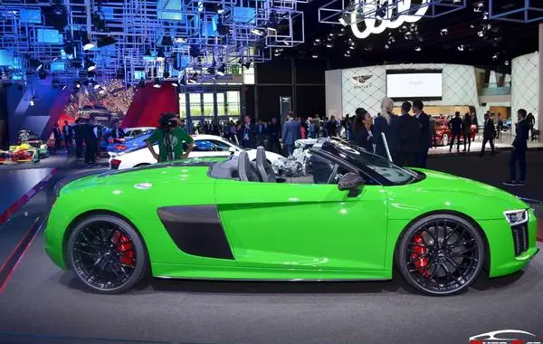 Audi R8 II Spyder (4S)-2