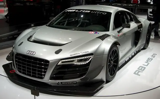 Audi R8 LMS ultra-3