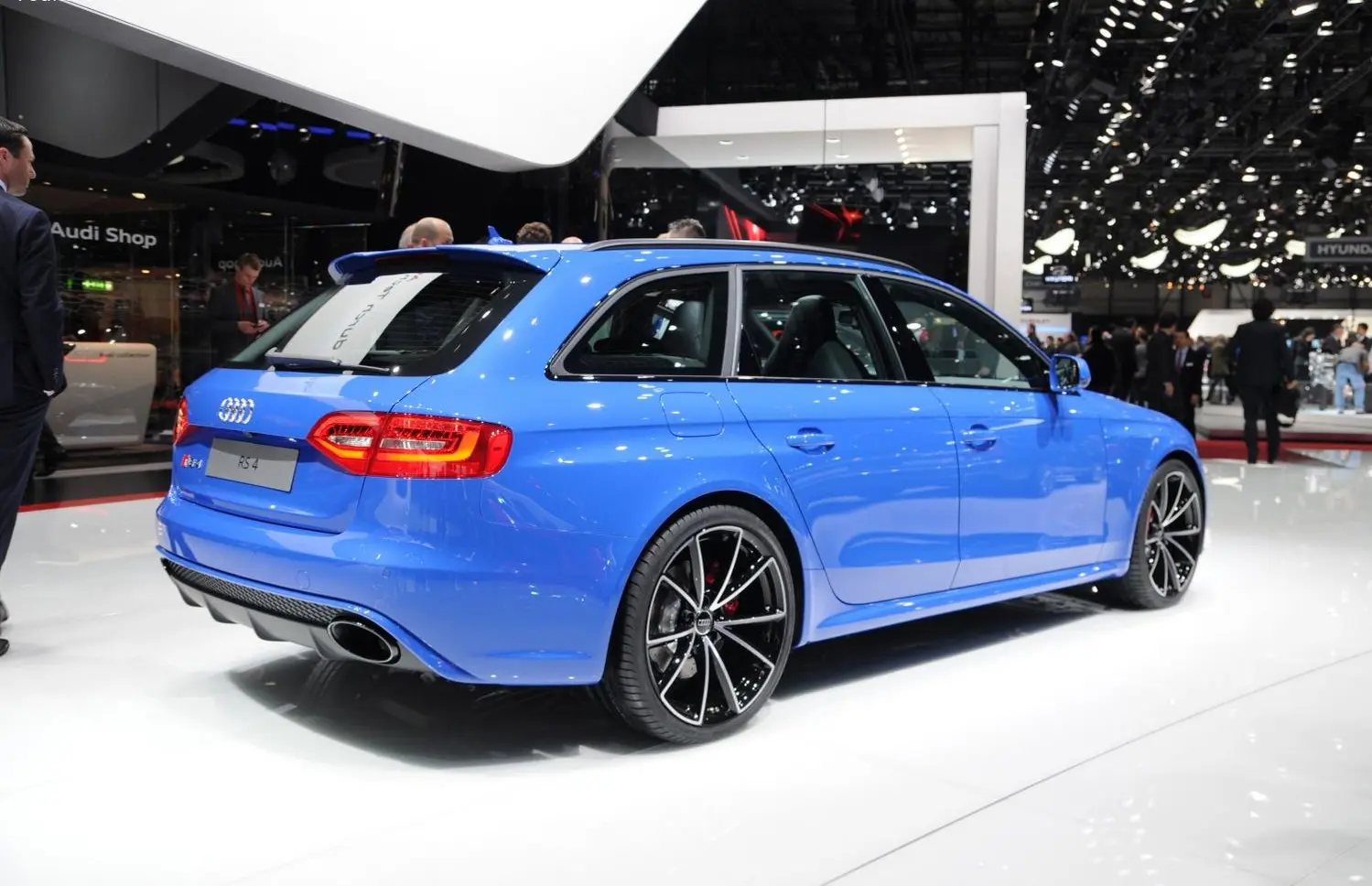 Audi RS4 Avant (B8) (facelift 2011)-0