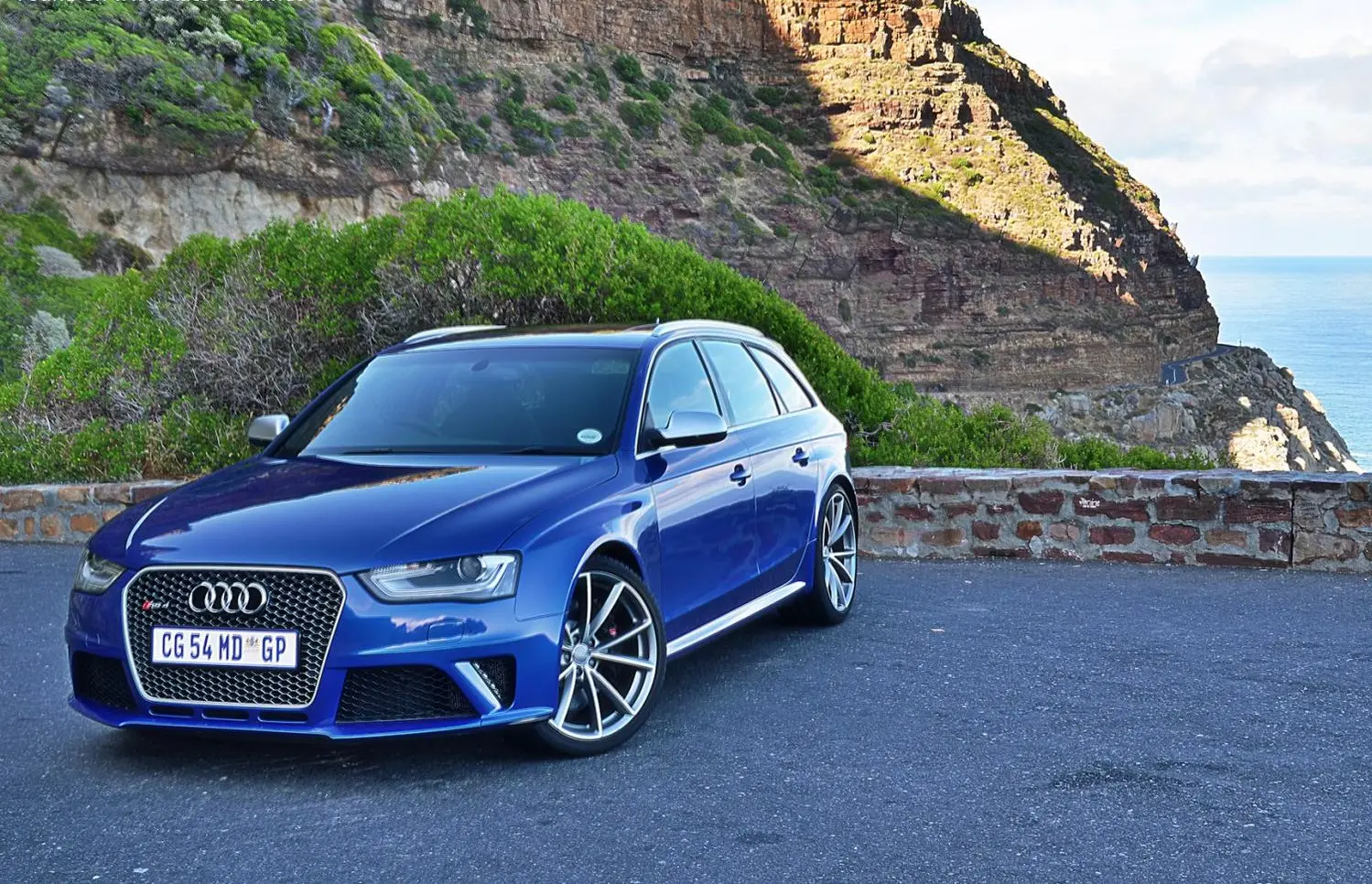 Audi RS4 Avant (B8) (facelift 2011)-1