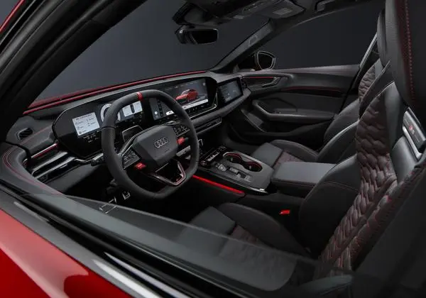Audi RS5 Avant (B10)-3