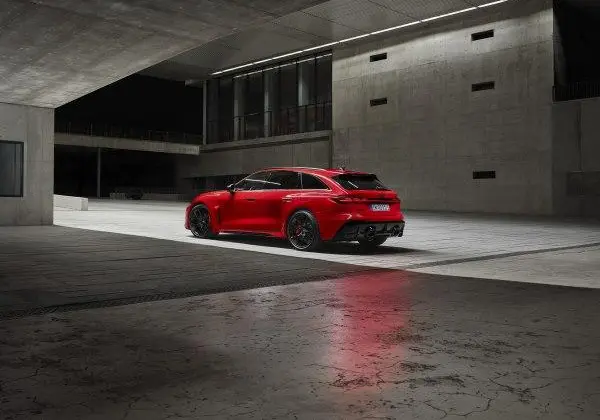 Audi RS5 Avant (B10)-8