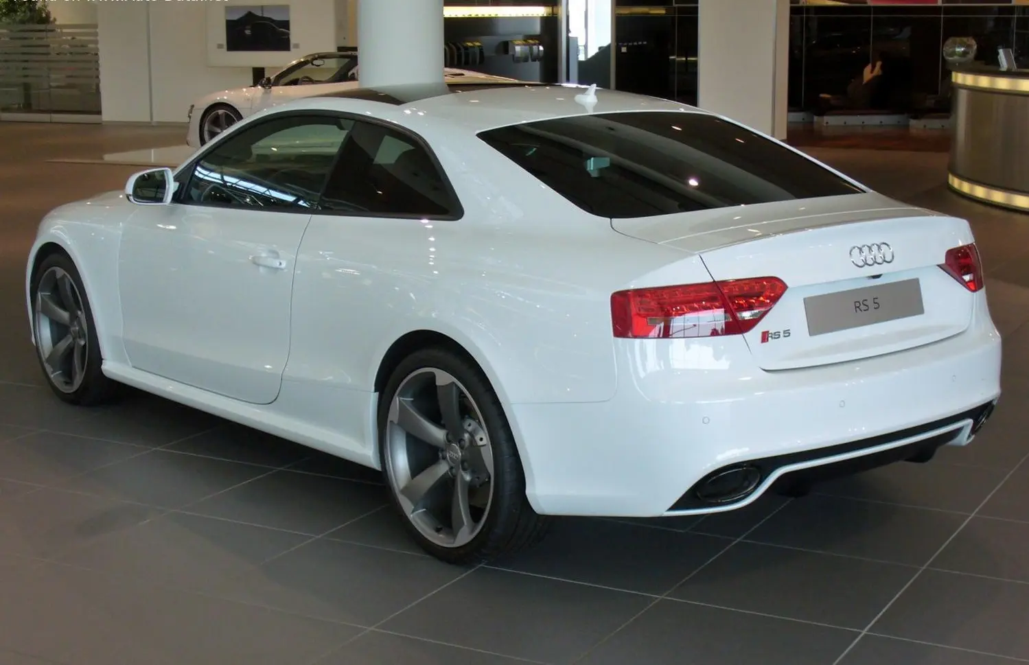 Audi RS5 Coupe (8T)-6