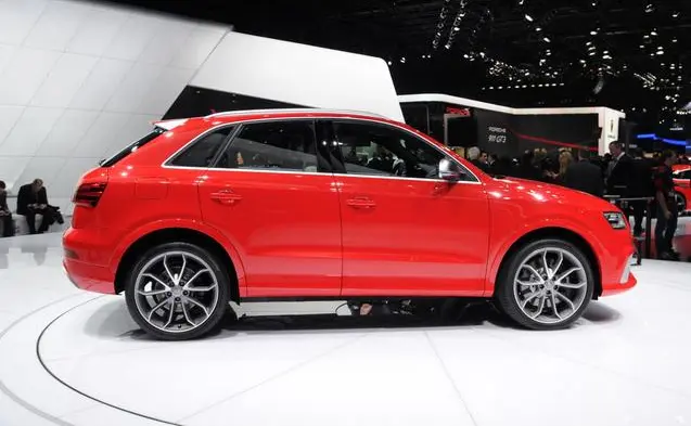 Audi RSQ3-5