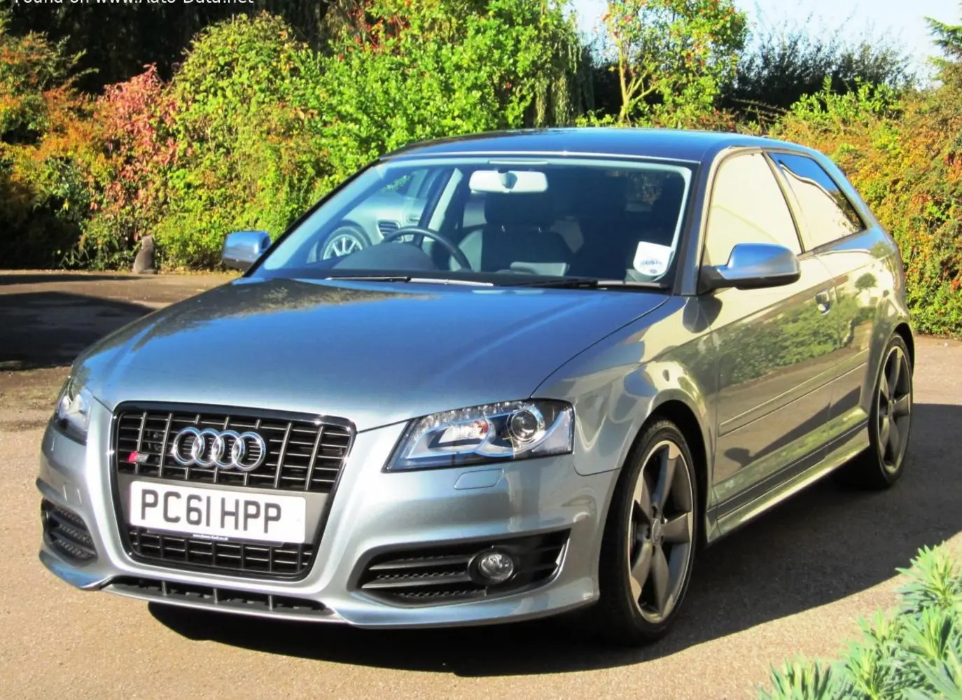 Audi S3 (8P, facelift 2008)-1