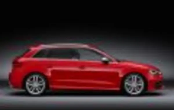 Audi S3 Sportback (8V)-10