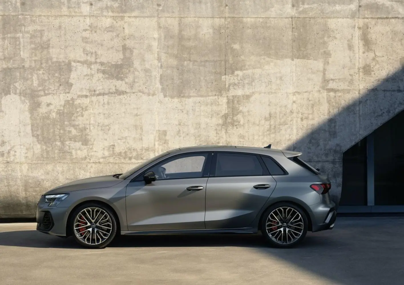 Audi S3 Sportback (8Y, facelift 2024)-0