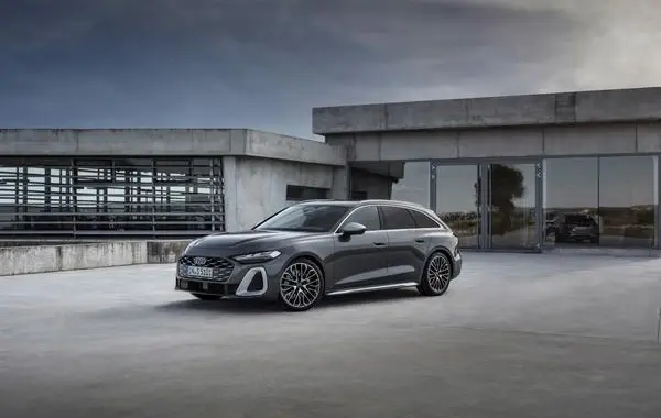 Audi S5 Avant (B10)-0