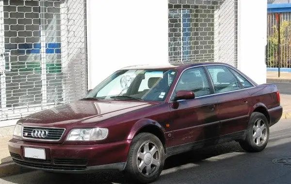 Audi S6 (4A,C4)