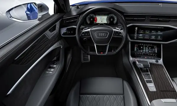 Audi S6 (C8)-0