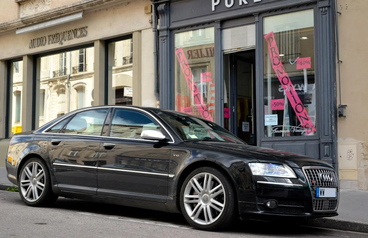 Audi S8 (D3)-2