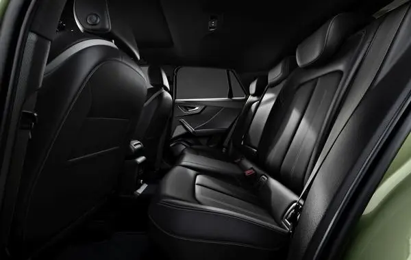 Audi SQ2 (facelift 2020)-6