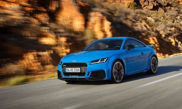 Audi TT RS Coupe (8S, facelift 2019)-1
