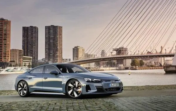 Audi e-tron GT