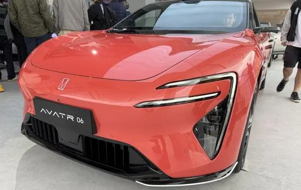 Avatr 06 1.5T 31.7 kWh (314 лс) REEV