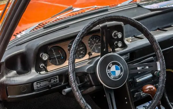 BMW 02 (E10)-5