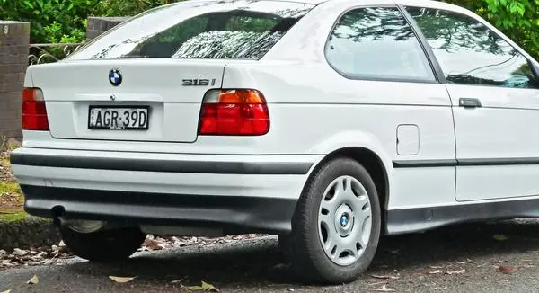 BMW 3 Серии Compact (E36)-0