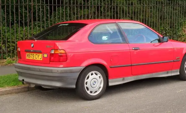 BMW 3 Серии Compact (E36)-6