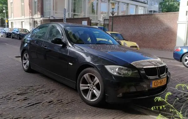 BMW 3 Серии Sedan (E90)-7