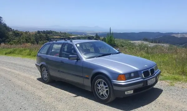 BMW 3 Серии Touring (E36)-1
