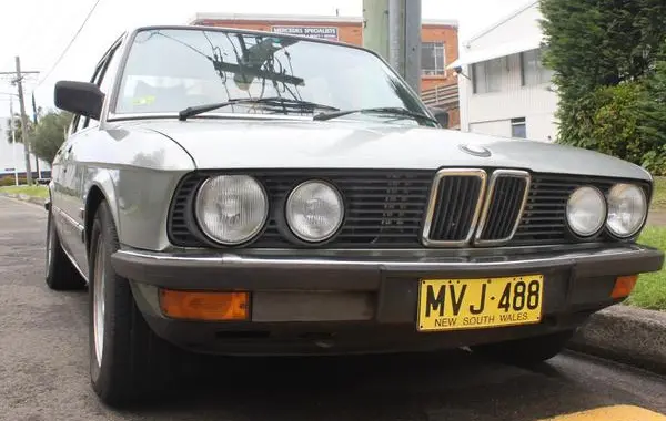 BMW 5 Серии (E28)-5