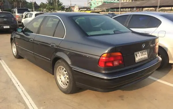 BMW 5 Серии (E39)-4