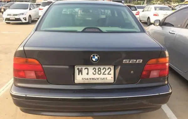 BMW 5 Серии (E39)-5