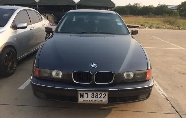 BMW 5 Серии (E39)-1