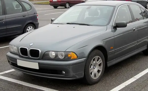 BMW 5 Серии (E39, Facelift 2000)-1