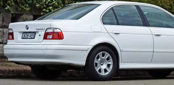 BMW 5 Серии (E39, Facelift 2000)-6
