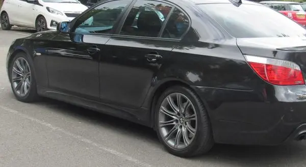 BMW 5 Серии (E60)-8