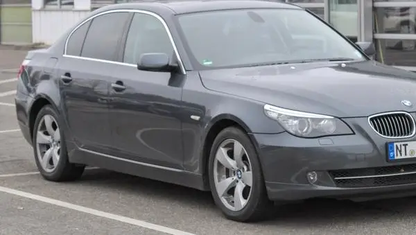 BMW 5 Серии (E60 LCI, facelift 2007)-0
