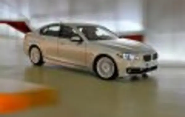BMW 5 Серии Sedan (F10 LCI, Facelift 2013)-5