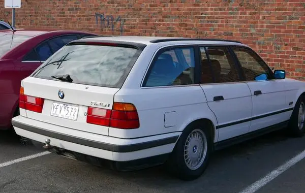 BMW 5 Серии Touring (E34)-6