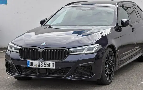 BMW 5 Серии Touring (G31 LCI, facelift 2020)-8
