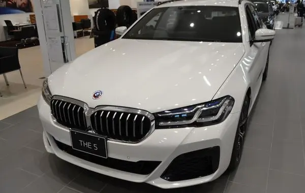 BMW 5 Серии Touring (G31 LCI, facelift 2020)-7