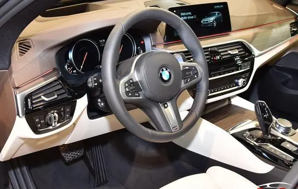 BMW 6 Серии Gran Turismo (G32)-6