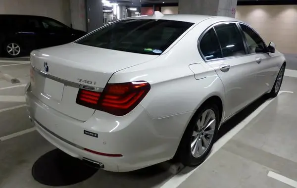 BMW 7 Серии (F01 LCI, facelift 2012)-2