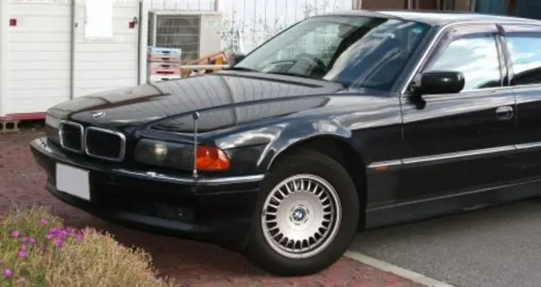 BMW 7 Серии Long (E38)