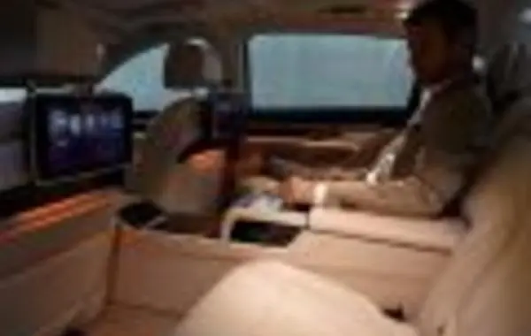 BMW 7 Серии Long (G12)-0