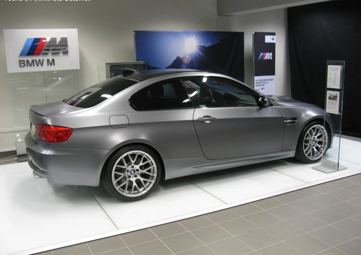 BMW M3 Coupe (E92 LCI, facelift 2010)-1