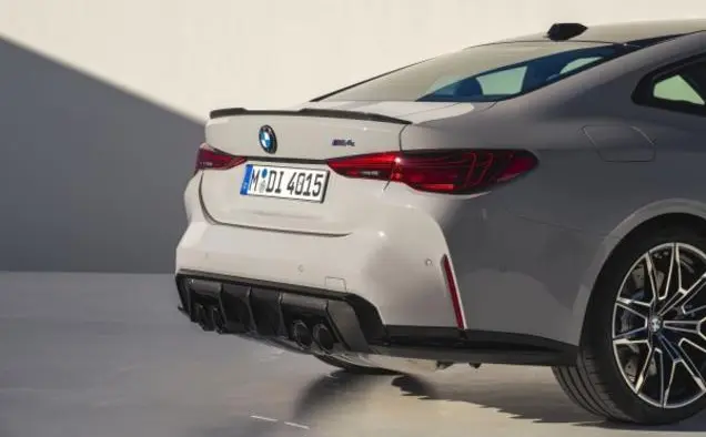 BMW M4 (G82 LCI, facelift 2024)-2